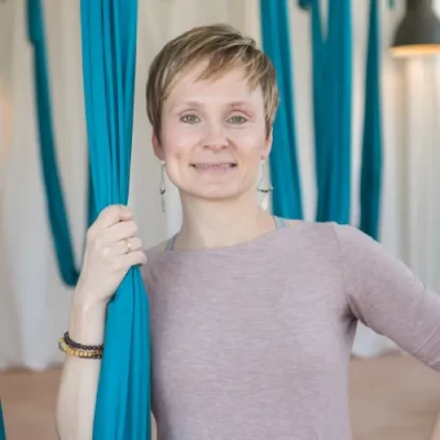 katharine-scalora-earth-and-aerial-yoga-hudson-ma-head-shot_edited