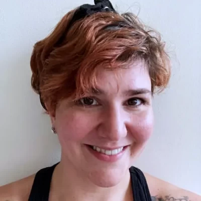 niki-sodt-earth-and-aerial-yoga-hudson-ma-lyra-instructor