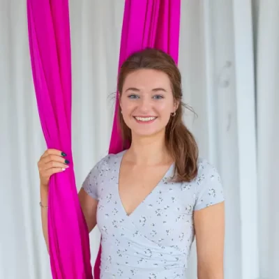 earth-and-aerial-yoga-studio-hudson-ma-AYTT-Headshots-GraceHartin-1